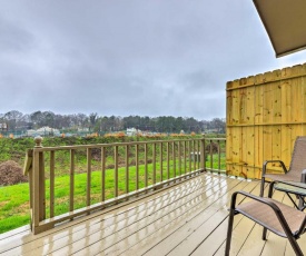 Durham Townhome with Deck - 15 Min to Downtown, DPAC!