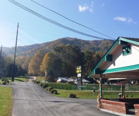 Laurel Park Inn, Maggie Valley - Welcome to the home page