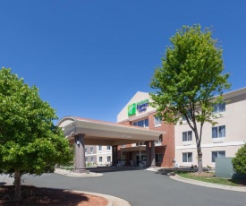 Holiday Inn Express Hotel & Suites Mebane, an IHG Hotel