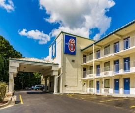 Motel 6-Raleigh, NC - Cary