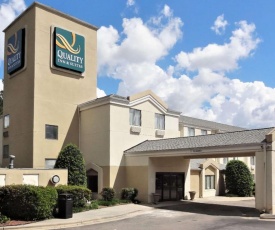 Quality Inn & Suites Raleigh North Raleigh