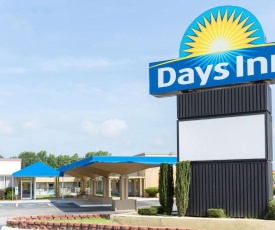 Days Inn by Wyndham Washington