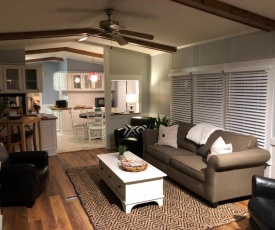 Beaufort SC New Renovation, Close to Parris Island, Historic Downtown, Beautiful Beaches, Sleeps 6