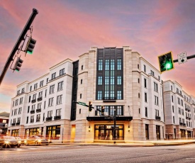 Liberty Place Charleston By Hilton Club