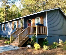 Clemson Farmhouse - Home Away From Home!