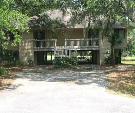 Club Cottage 825