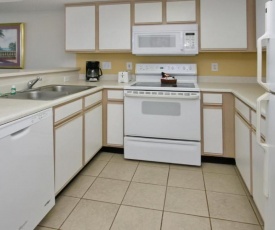 Direct Oceanfront 2 bd/2ba Sleeps 8 WOW views!