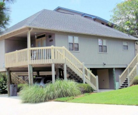 Guest Cottage 40 3BR 2BA 2nd Row Cottage near popular Shore Drive