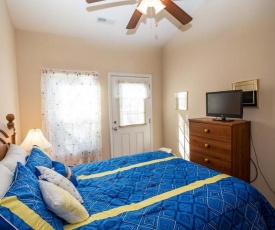 Gulfstream 1912 Second Row Condo near downtown Myrtle Beach