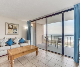 Hosteeva Beach Front 1BR Ocean Forest Plaza Condo w Views